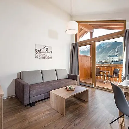 Alpenparks & Orgler Apartmanhotel 4*
