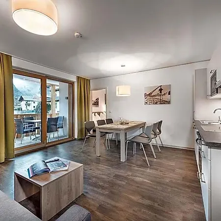 Alpenparks & Orgler Apartmanhotel 4*