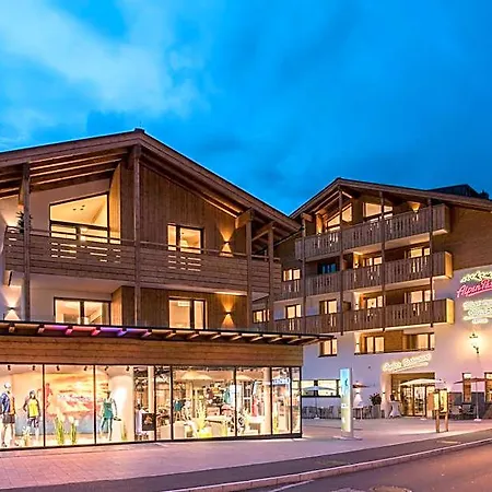 Aparthotel Alpenparks Hotel&apartment Orgler 4*