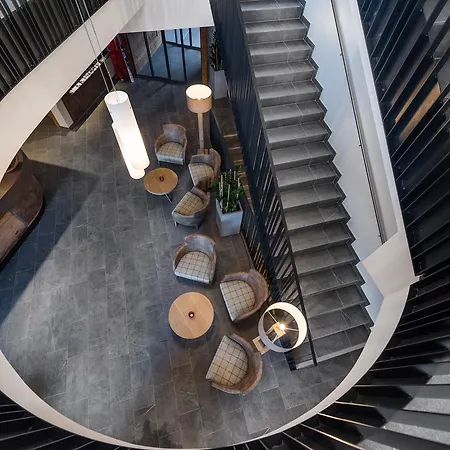 Aparthotel Alpenparks & Orgler 4*