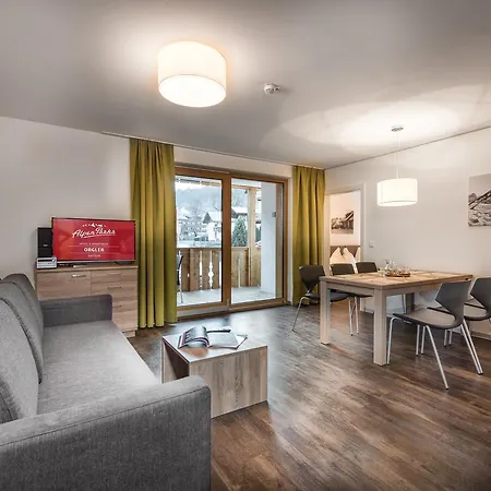 Alpenparks & Orgler Hotel apartamentowy 4*