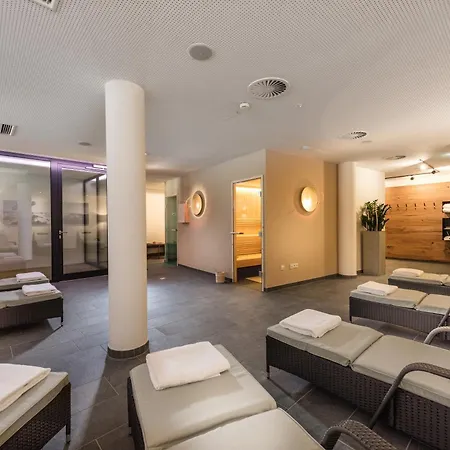 Alpenparks & Orgler Aparthotel 4*