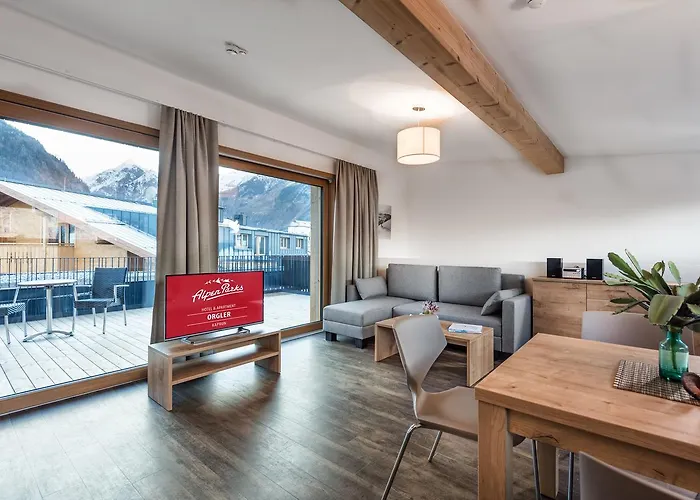 Aparthotel Alpenparks & Orgler 4*